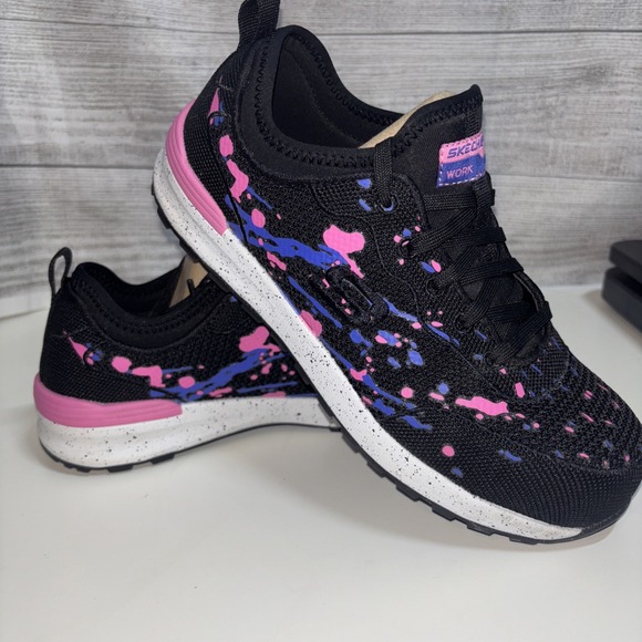 Women 7.5 Skechers Comp Toe Black Purple Splatter Paint Work Shoe Memory Foam - Picture 1 of 10